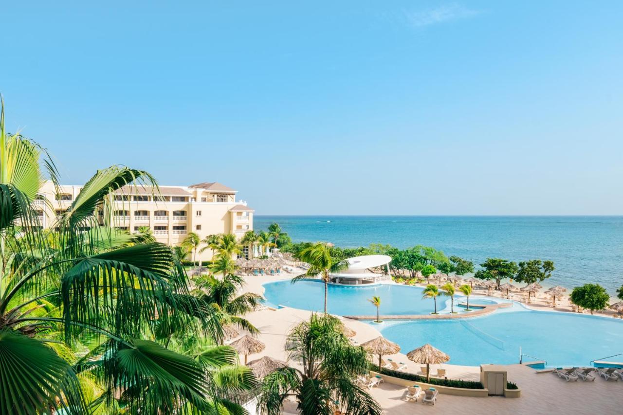 Iberostar Waves Rose Hall Beach Montego Bay Exterior photo