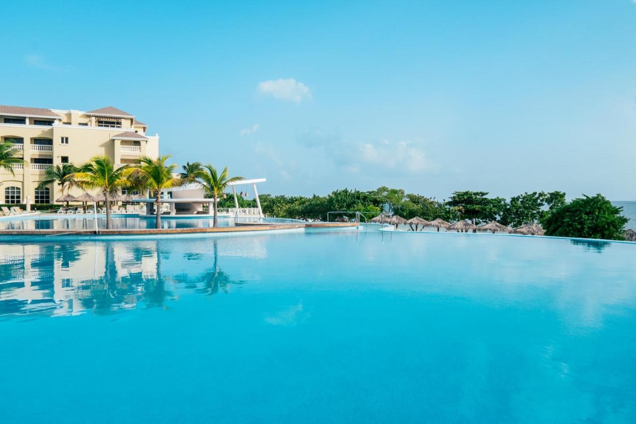 Iberostar Waves Rose Hall Beach Montego Bay Exterior photo