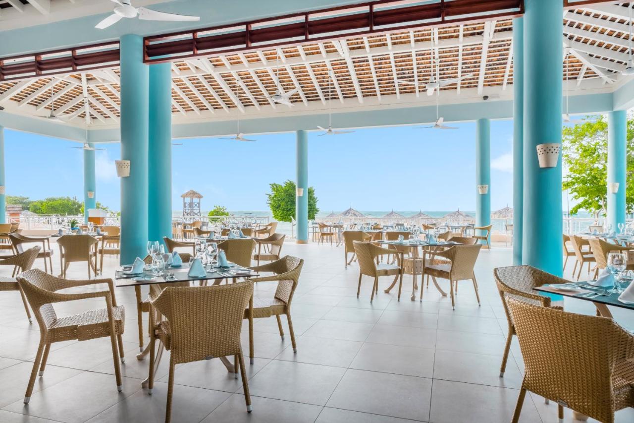 Iberostar Waves Rose Hall Beach Montego Bay Exterior photo