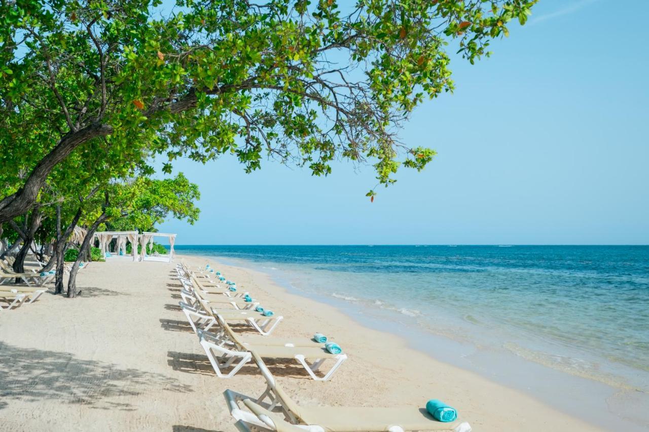 Iberostar Waves Rose Hall Beach Montego Bay Exterior photo