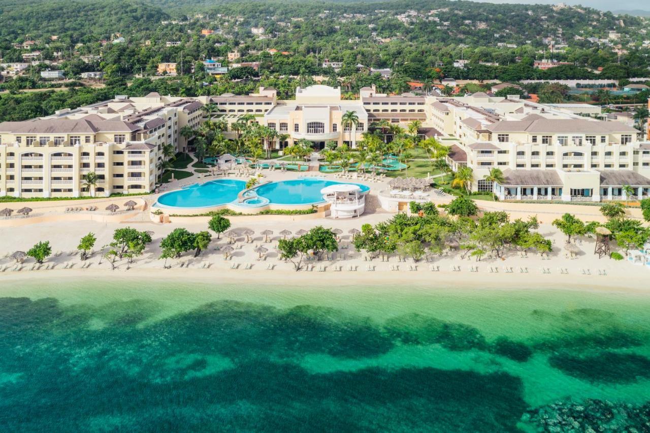 Iberostar Waves Rose Hall Beach Montego Bay Exterior photo