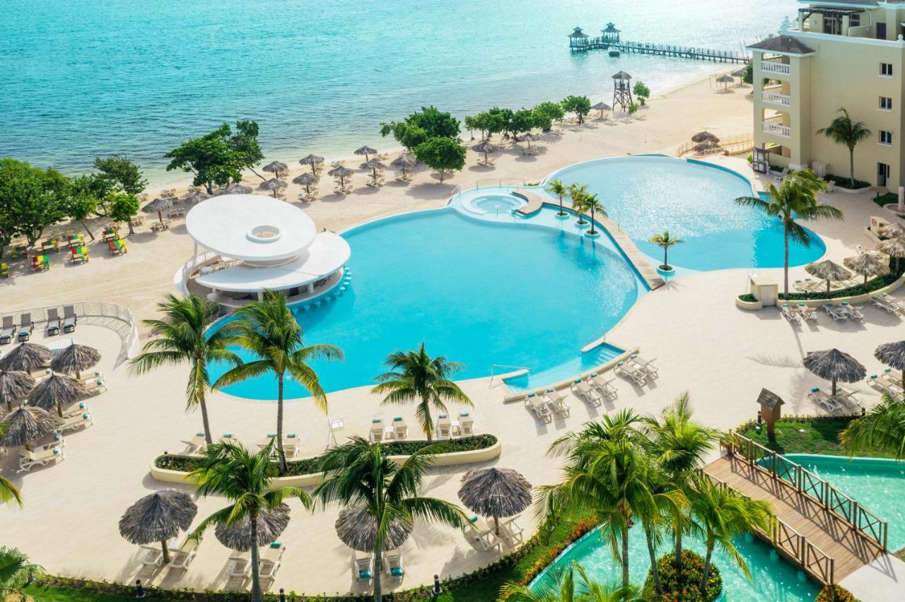 Iberostar Waves Rose Hall Beach Montego Bay Exterior photo