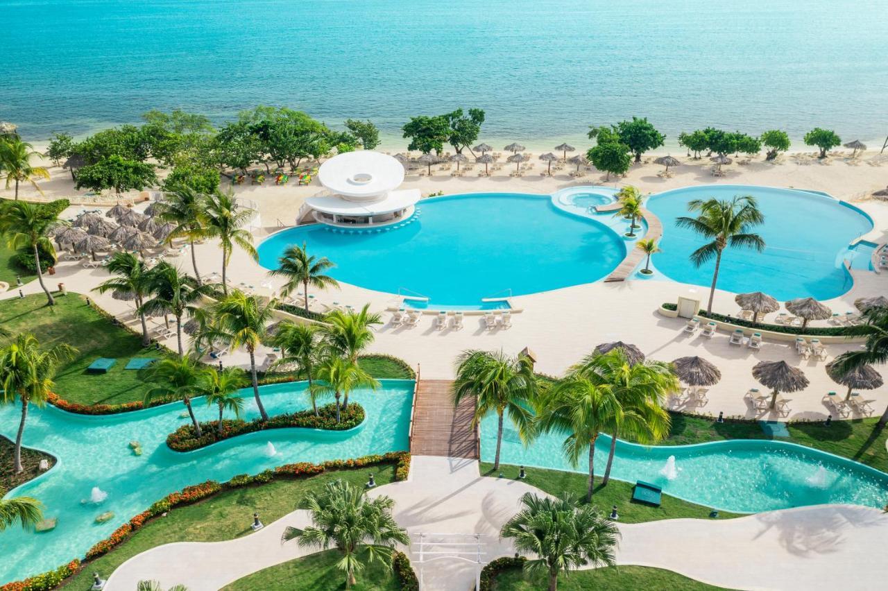 Iberostar Waves Rose Hall Beach Montego Bay Exterior photo